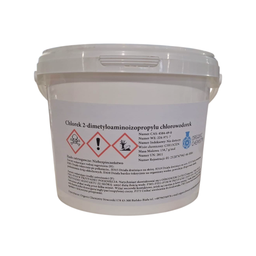 chlorek 2 dimetyloaminoizopropylu chlorowodorek.png